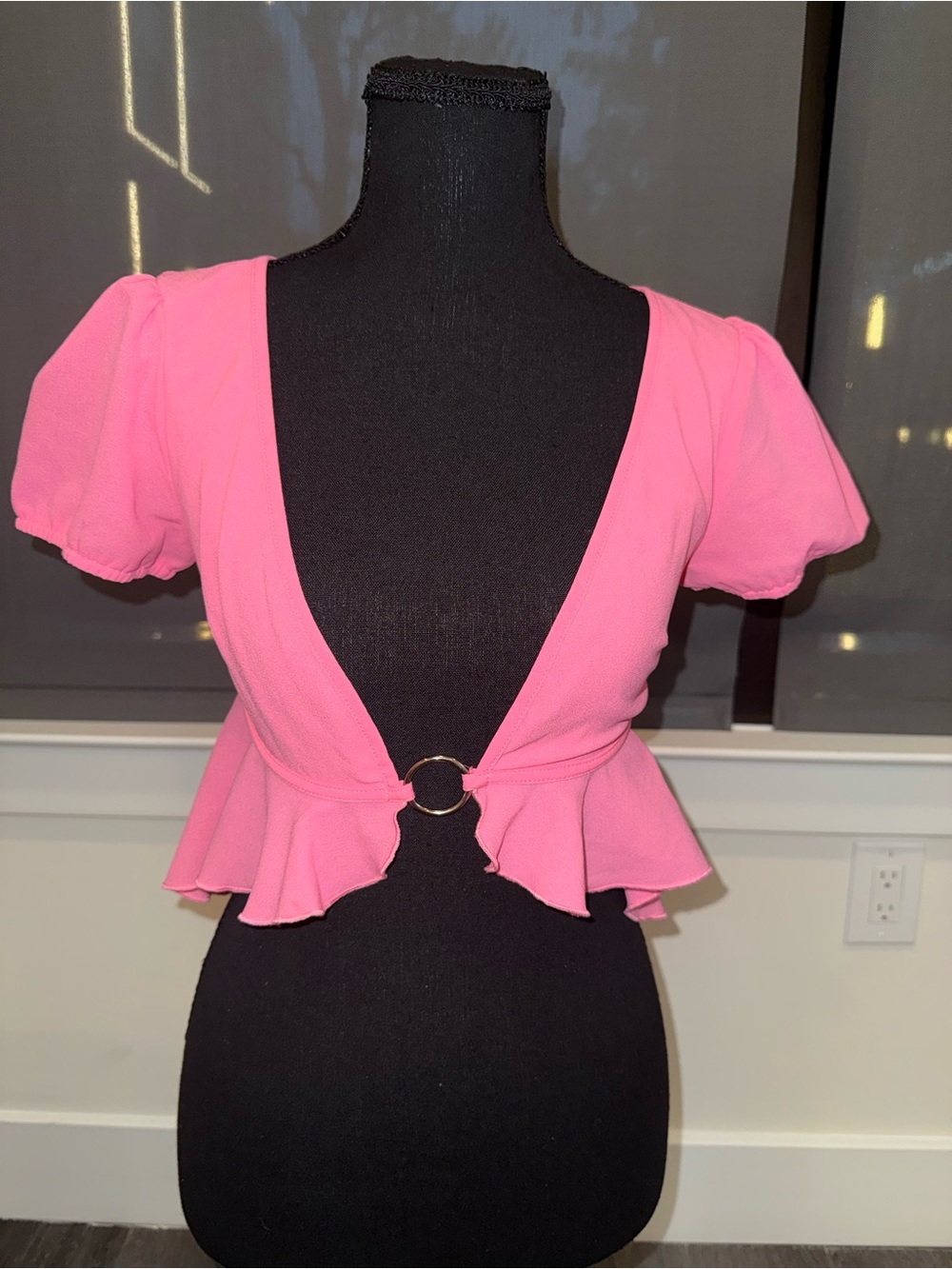 Tiger Mist Pink Ring-Front Ruffle Crop Top